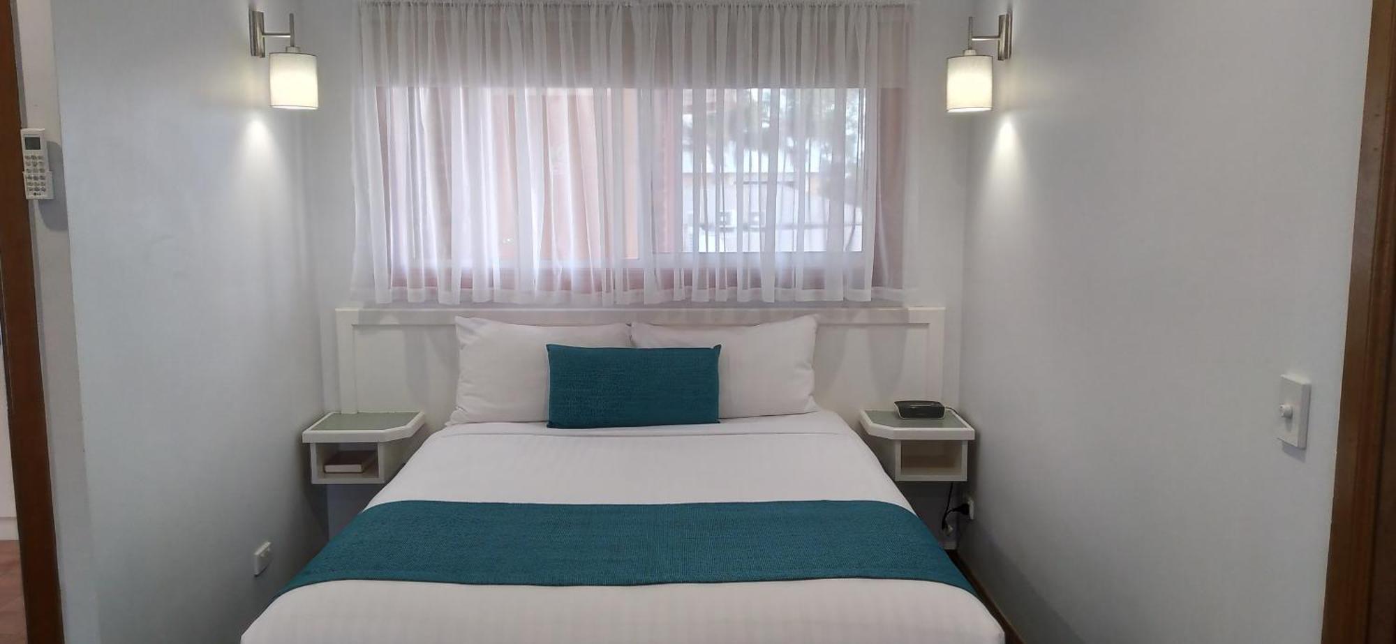 Centrepoint Motel Deniliquin Eksteriør billede
